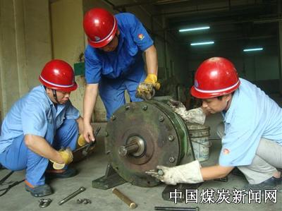 匠心守初心 维修见真章——中国平煤神马集团帘子布公司原丝二厂1250泵减速机维修侧记
